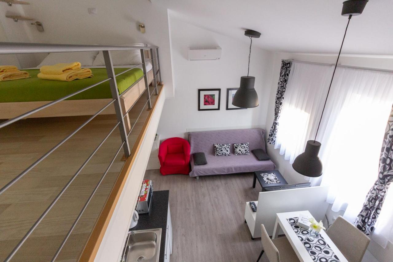 Downtown Apartments Πούλα Εξωτερικό φωτογραφία